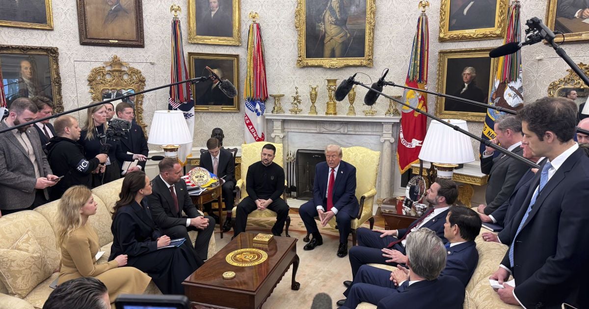 Зеленський і Трамп у Білому домі: переговори завершилися гучним конфліктом, який шокував світ.