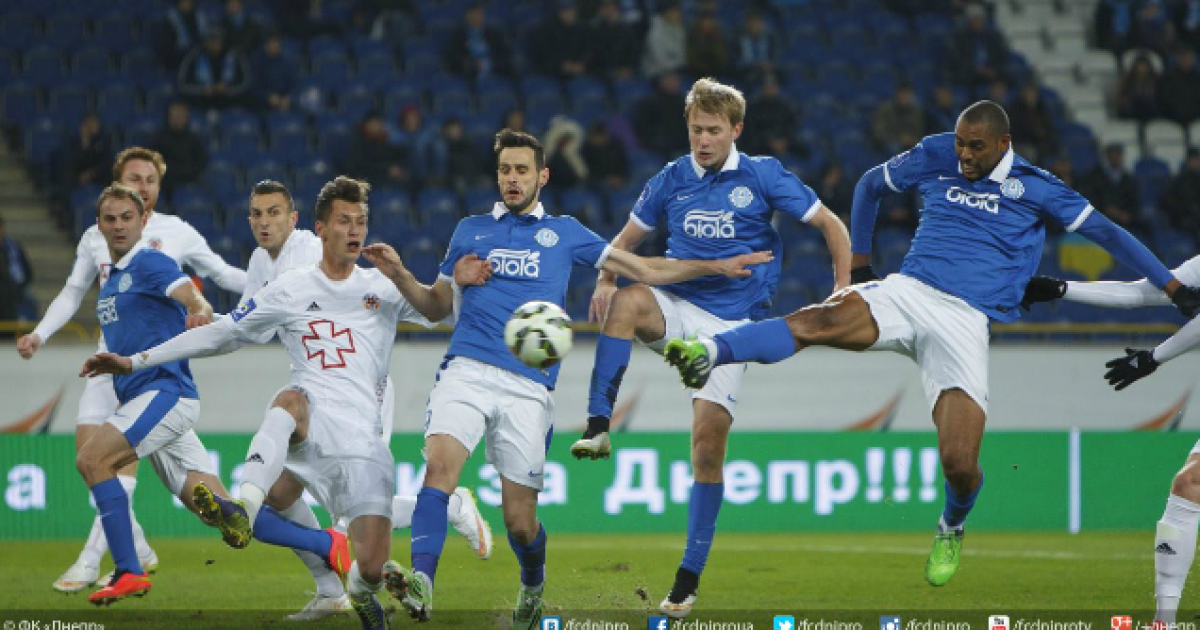 "Днепр" начинает украинскую футбольную весну с погрома