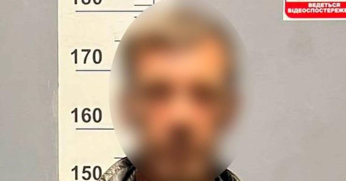 В Киеве мужчина угрожал взорвать себя гранатой