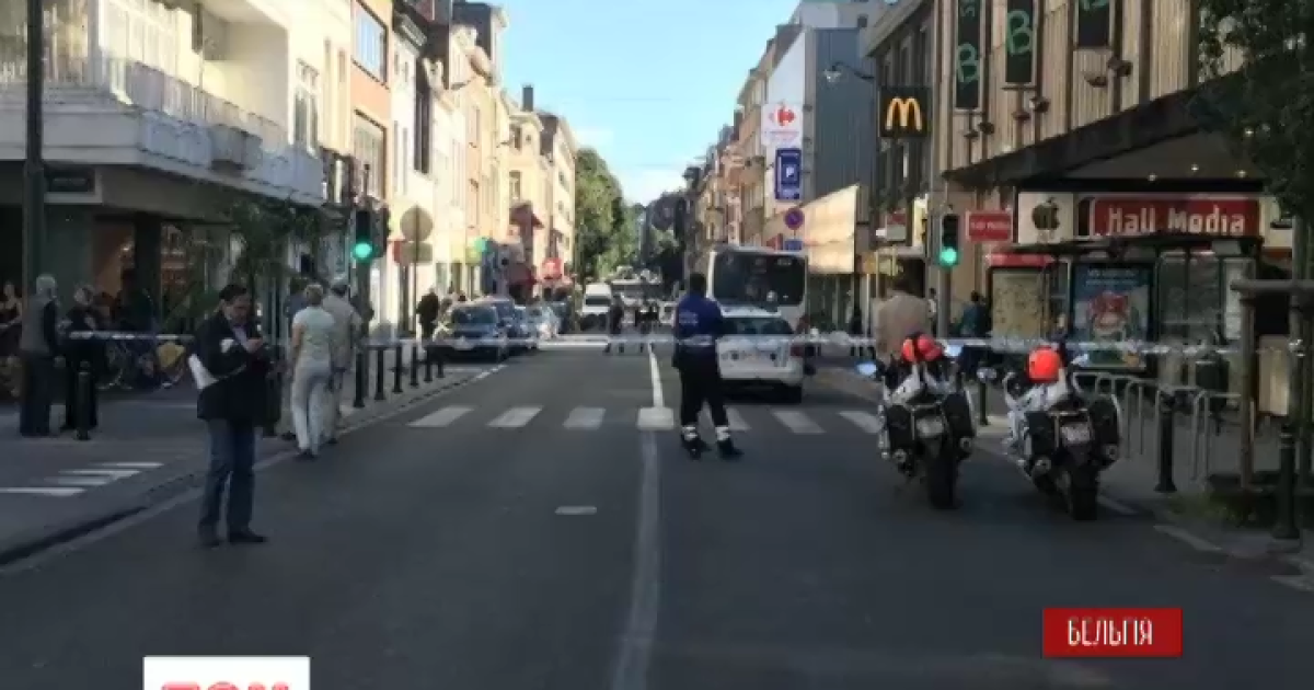 У центрі Брюсселя жінка з мачете влаштувала різанину в автобусі