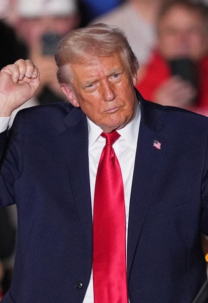 Танец президента США Дональда Трампа