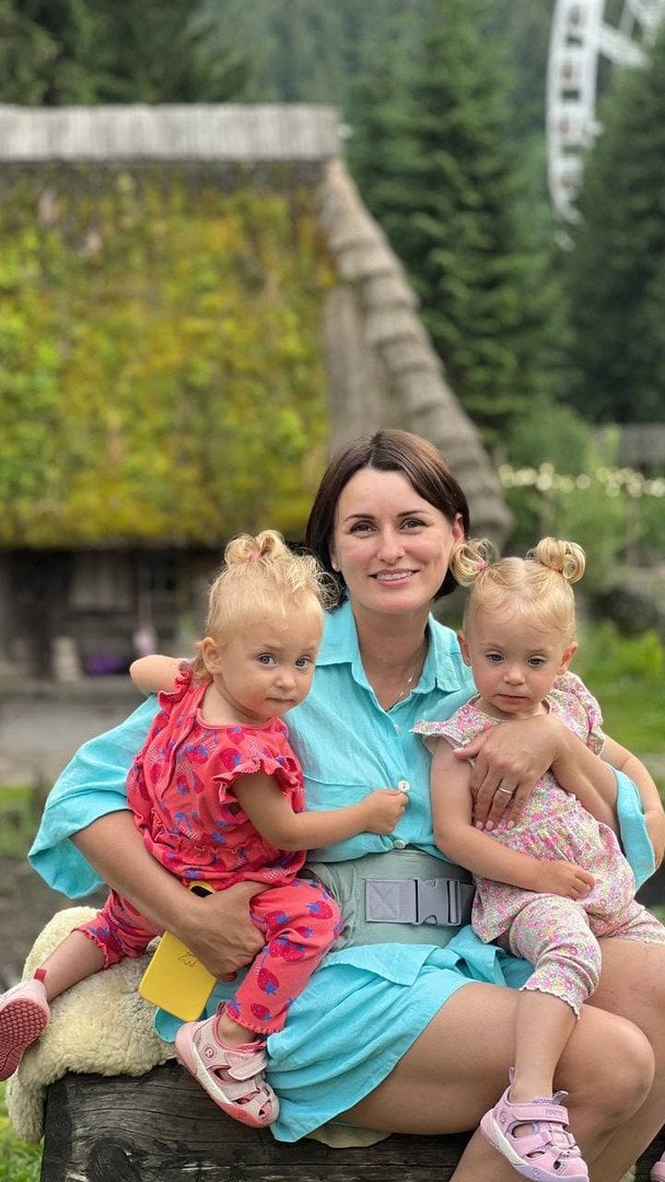 Ліза Глінська з дітьми / © instagram.com/lizaglinskaya