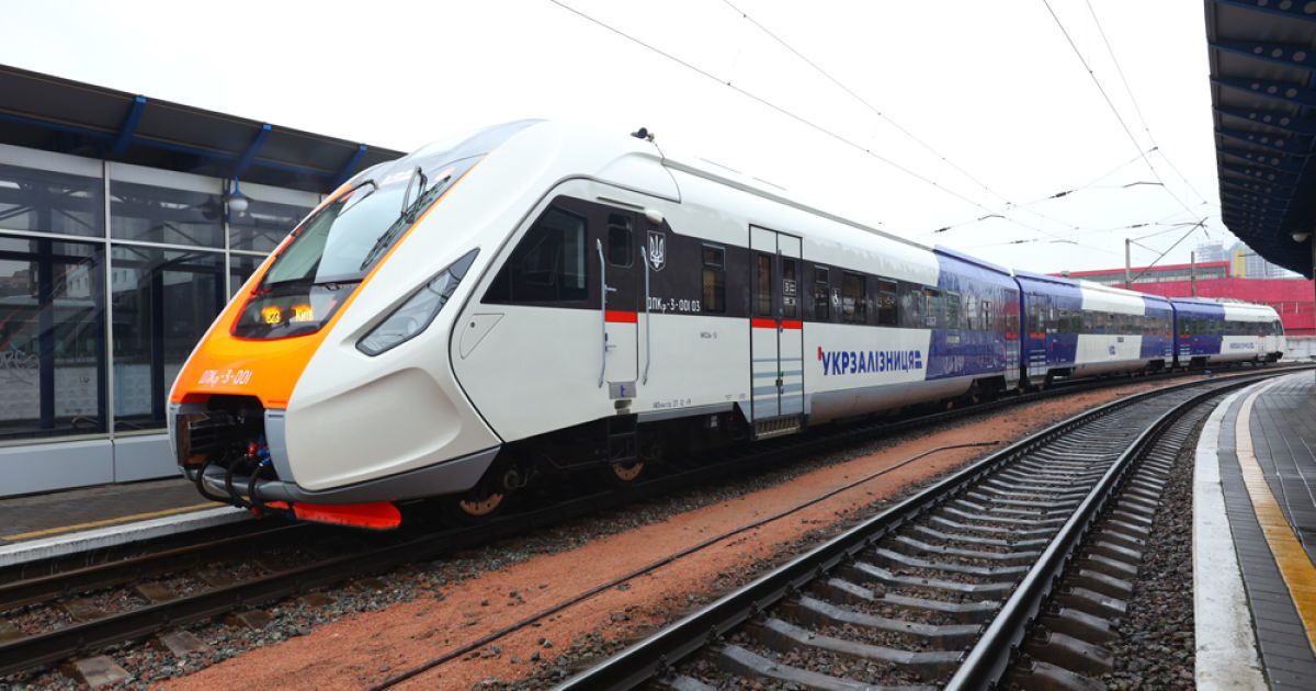 "Укрзалізниця" переводить тривагонний експрес на популярний регіональний напрямок у Черкаській області