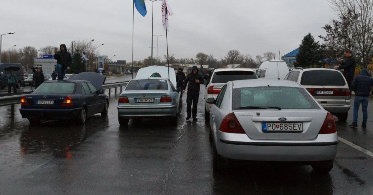Головний прикордонник розповів про ситуацію на кордонах після ажіотажу з "євробляхами"