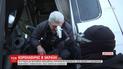 На въезде в Мариуполь полицейские проверяют температуру всем водителям и пассажирам