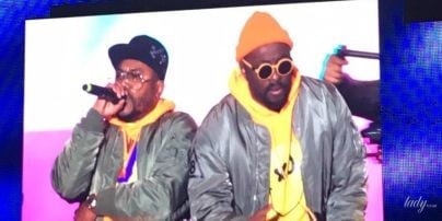 Стильные наряды, любимые хиты и новая солистка: легендарные Black Eyed Peas зажгли на Atlas Weekend