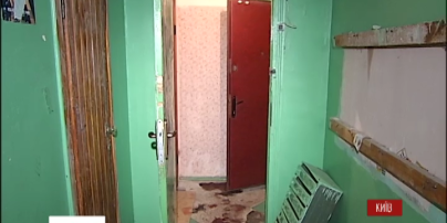В Киеве на Подоле в подъезде дома застрелили мужчину