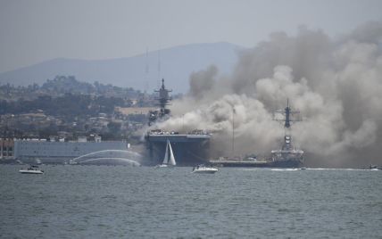 У США кількість постраждалих внаслідок пожежі на кораблі ВМС перевищила пів сотні