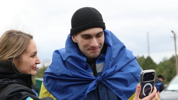 175 українських Захисників та 7 цивільних повернулися з російського полону. / © Координаційний штаб з питань поводження з військовополоненими