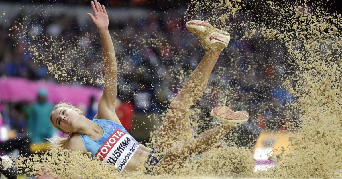 Російських легкоатлетів не пустять на чемпіонат Європи-2021: названо скандальну причину