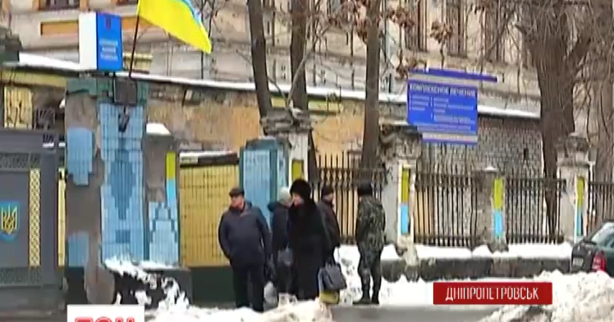 "Киборгов" привезли в больницу