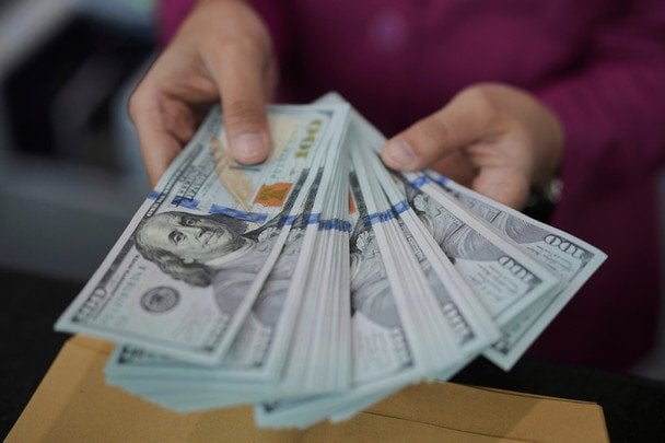 Каким будет курс доллара в ближайшие три года: прогноз Минэкономики