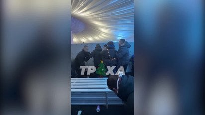 У Києві сталася бійка біля ковзанки