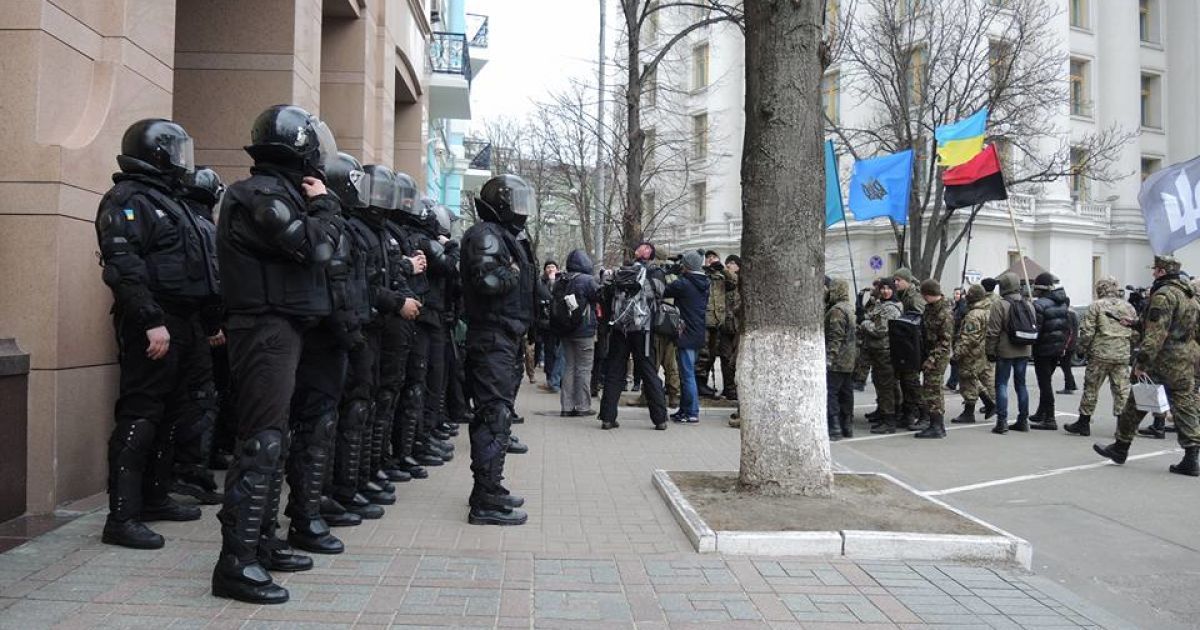 Погроми в Києві_8 / © Александр Рудоманов / Facebook