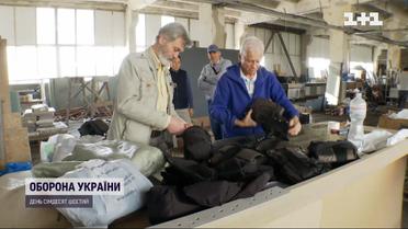 82-річний чоловік шиє для української армії