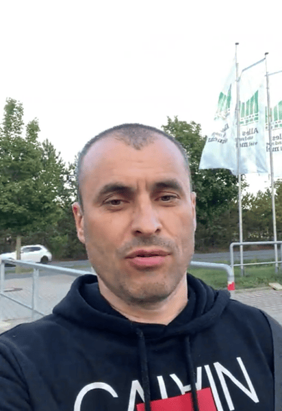 Украинец показал, как выглядит ужин в лагере для беженцев в Германии. Фото: скриншоты из видео в TikTok @remont_consultatio