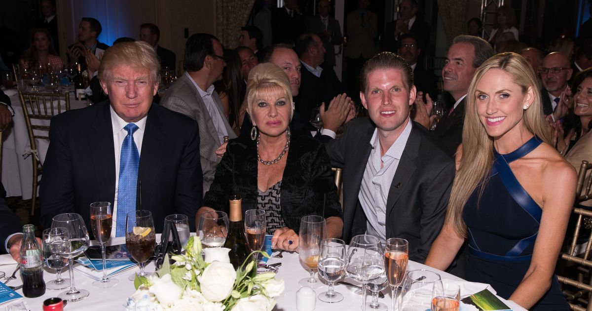 Дональд Трамп, Ивана Трамп, Эрик Трамп и Лара Юнаска