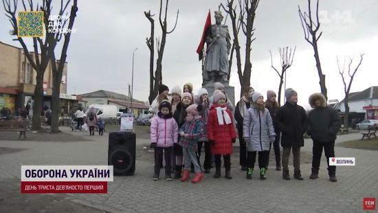 Недетские суммы: малыши на Волыни пением заработали для ВСУ миллион гривен