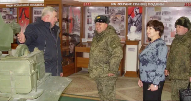 Сергій Стороженко (в центрі) вже після переходу до російської армії / © Газета «Боевой дозор»
