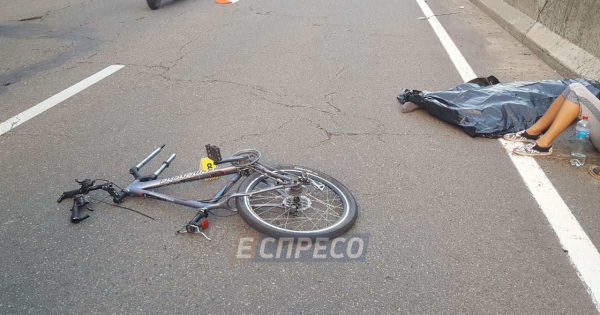 ДТП з велосипедистом у Києві_2 / © Еспресо.TV