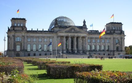 Що подивитися у Берліні: унікальні Бранденбурзькі ворота та система дзеркал у Рейхстазі