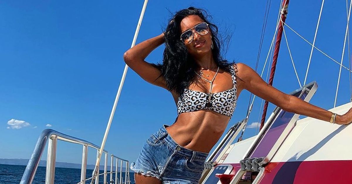 Жасмiн Тукс