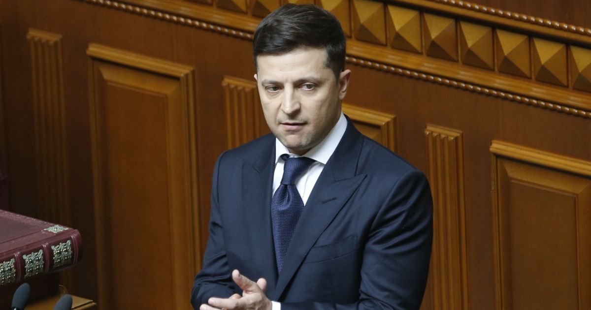 Зеленский и Ляшко устроили словесную перепалку во время инаугурации