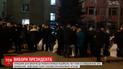 У окружних комісіях утворились довжелезні черги: зволікання пояснюють помилками у протоколах