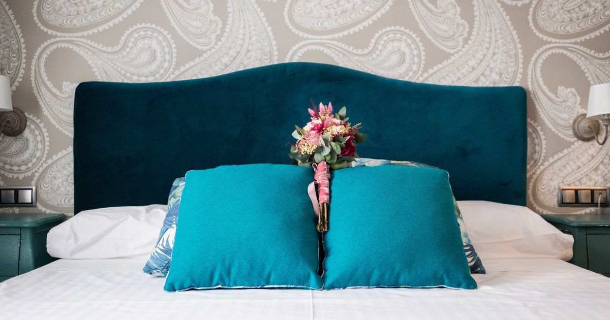 Якою постіллю не можна користуватися