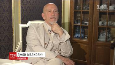 Голлівудська зірка Джон Малкович дав ексклюзивне інтерв'ю ТСН.Тижню