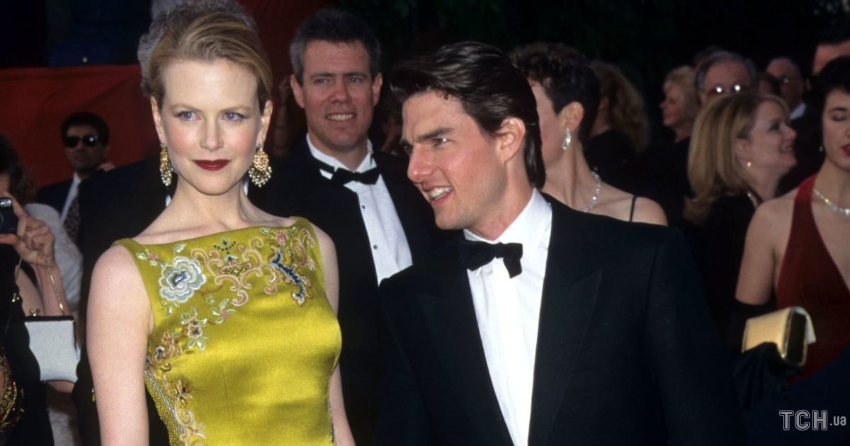 The story of Nicole Kidman's scandalous Dior gown that created John ...