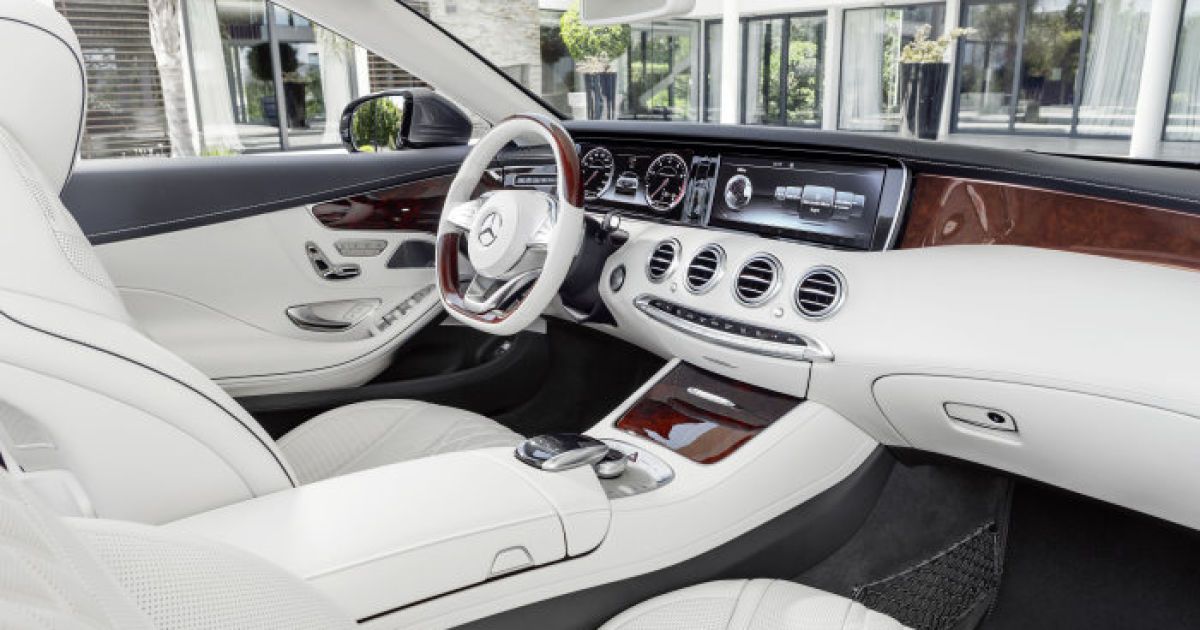 Украинцы будут обшивать салоны премиум-автомобилей Mercedes