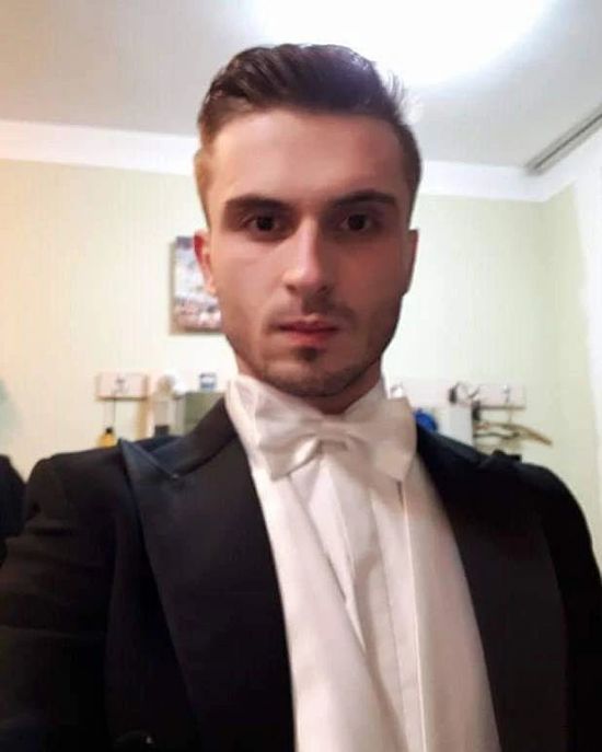 У боях під Бахмутом загинув артист балету Київського академічного театру оперети Вадим Хлуп'янець