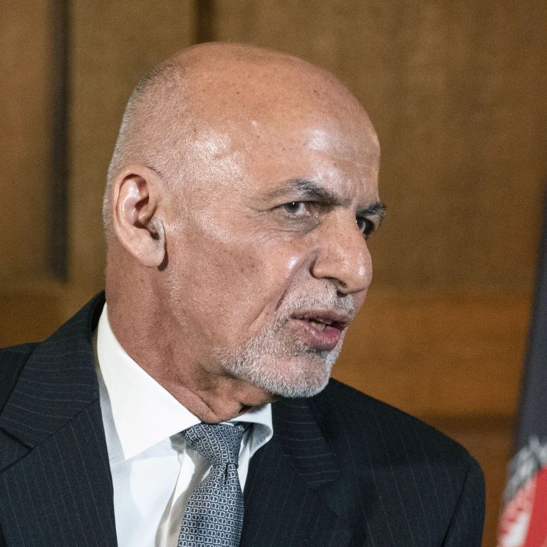Президент Афганістану втік з країни — ЗМІ