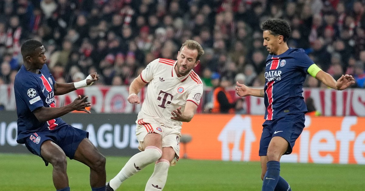 ПСЖ – "Баварія"