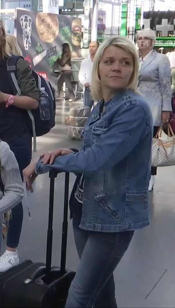 Более тысячи украинских клиентов авиакомпании застряли в аэропортах разных стран