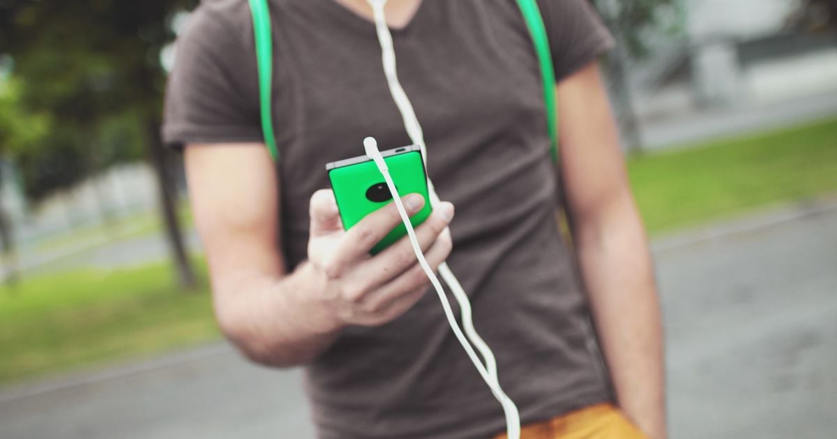 На оккупированной Луганщине исчезла мобильная связь