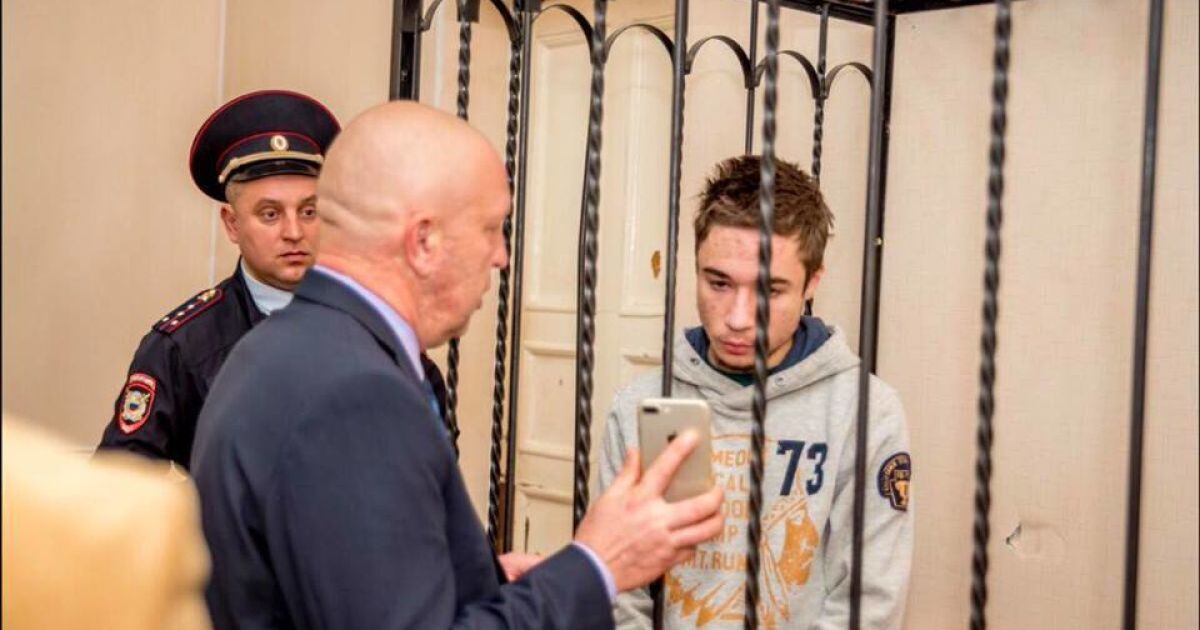 Матері українця Гриба не дозволили побачення з сином у Росії