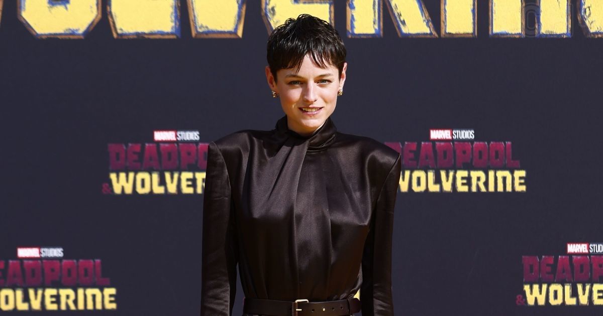 Эмма Коррин