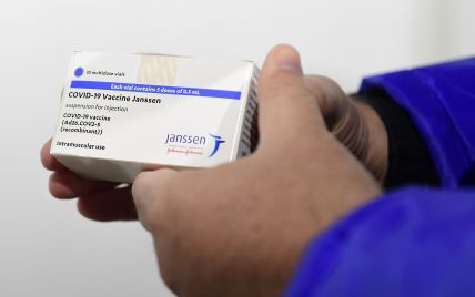 У США експерти пропонують відновити застосування вакцини від коронавируса Johnson & Johnson: названа причина