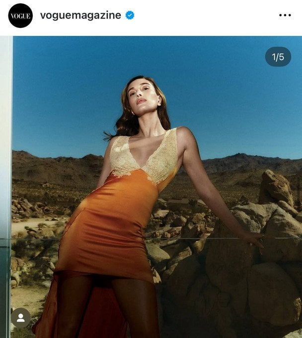 Гейлі Бібер / instagram.com/voguemagazine