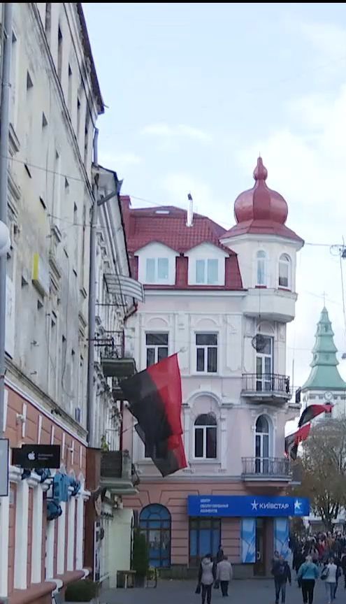 Тернопольский городской совет узаконил красно-черный флаг