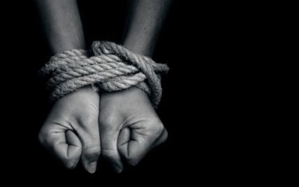 На оккупированном Донбассе участились случаи торговли людьми и рабства