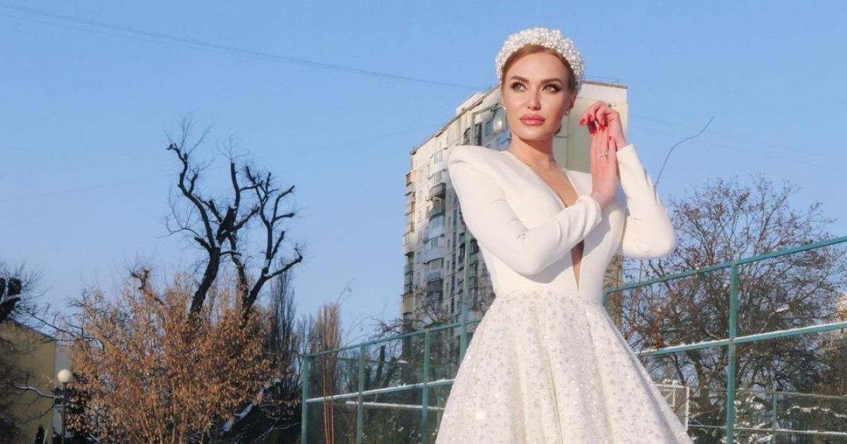 Слава Камінська