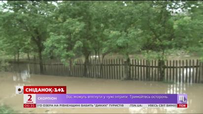 Екстремальні вихідні: негода завдала шкоди по всій Україні