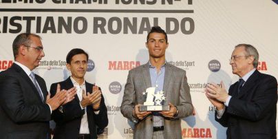 Невероятный Роналду получил награду лучшему игроку Лиги чемпионов