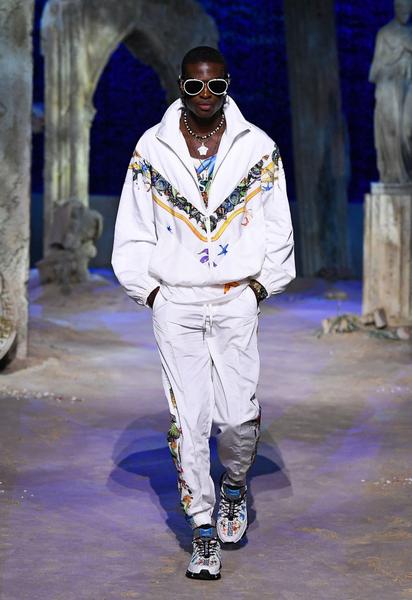 Коллекция Versace трет-а-порте сезона весна-лето 2021 / © East News