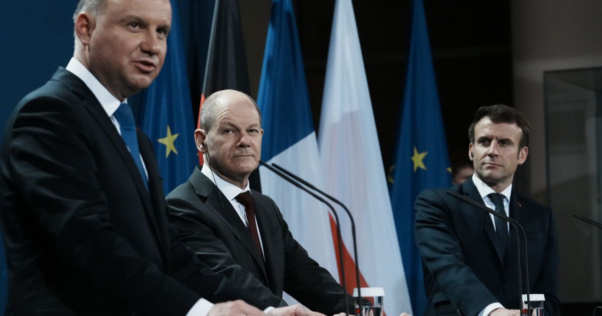 Переговоры Веймарского треугольника и поддержка Японией Украины. Пять новостей, которые вы могли проспать