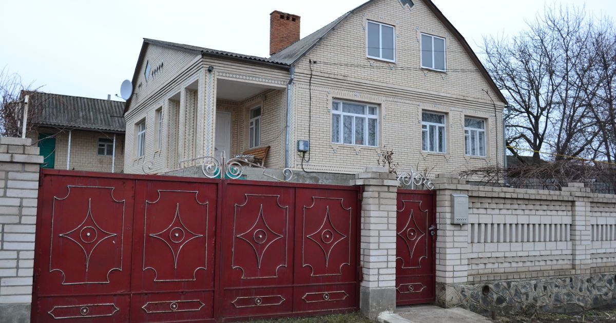 Дом родителей Олейника