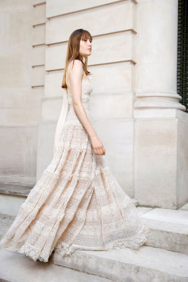 Колекція Elie Saab прет-а-порте сезону весна-літо 2022 / © East News